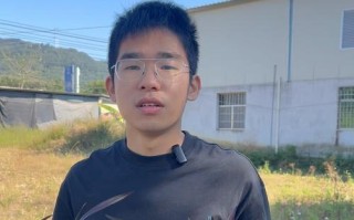 仙仙红兰花的养护指南（打造绽放如仙境的红兰花盆栽）