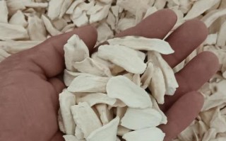 铁棍山药的去皮方法（探究铁棍山药的食用方式及功效）