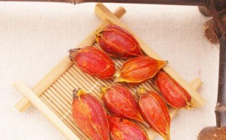 栀子之美——探索栀子的魅力与用途（从花瓣到茶叶，栀子在我们生活中的多重身份）
