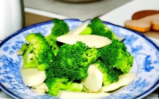 山药种植时间与生长周期（从选地到收成，一步步掌握山药种植技巧）