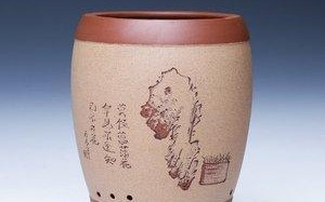 墨兰花盆大小选择指南（大盆还是小盆？如何选择墨兰花的最佳生长容器？）