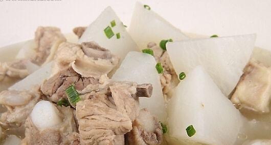 白萝卜的性质解析——凉性还是热性？（白萝卜是否会上火？调理方法大揭秘）-第3张图片-绿意生活