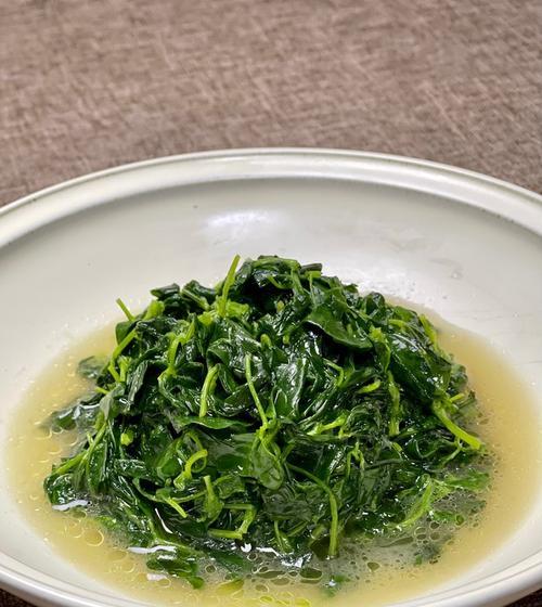 草头的最佳食用季节与营养价值（探寻草头的味道与健康之道）-第2张图片-绿意生活