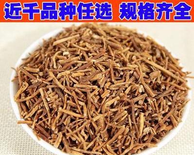 龙胆草的功效与作用（探究龙胆草的神奇之处——）-第1张图片-绿意生活